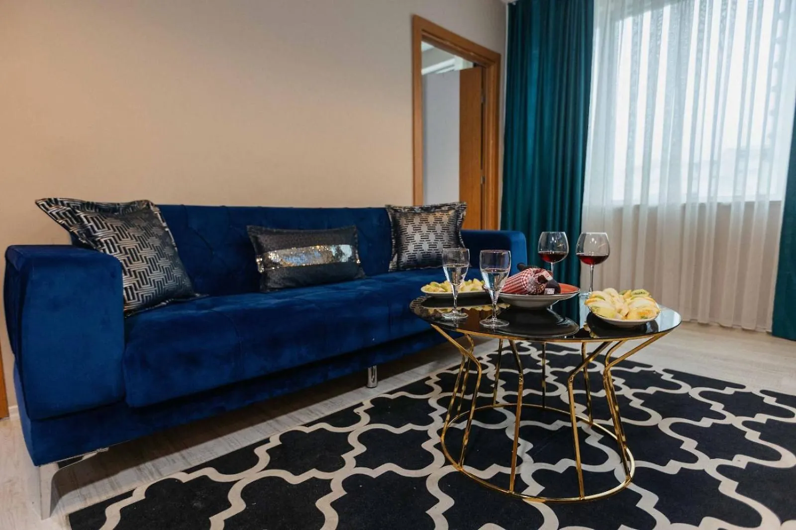 Lina Suit Hotel 이스탄불 0*,